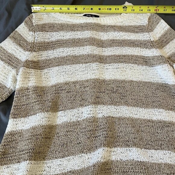 Style & Co Women’s Large Nautical Brown And White Sweater Pullover - Picture 4 of 7